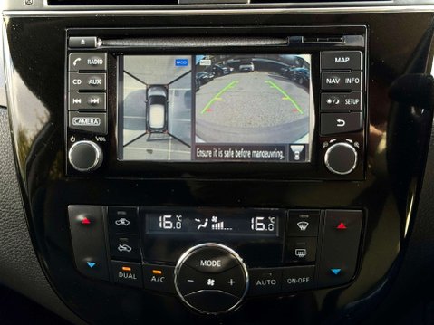 Nissan Pulsar 1.2 Pulsar Tekna DiG-T CVT 5dr 11