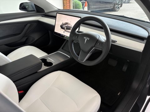 Tesla Model 3 Standard Range Plus Auto RWD 4dr 23