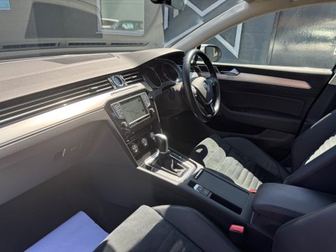 Volkswagen Passat GT TDI BLUEMOTION TECHNOLOGY DSG 35