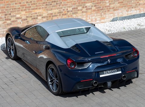 Ferrari 488 Spider 10