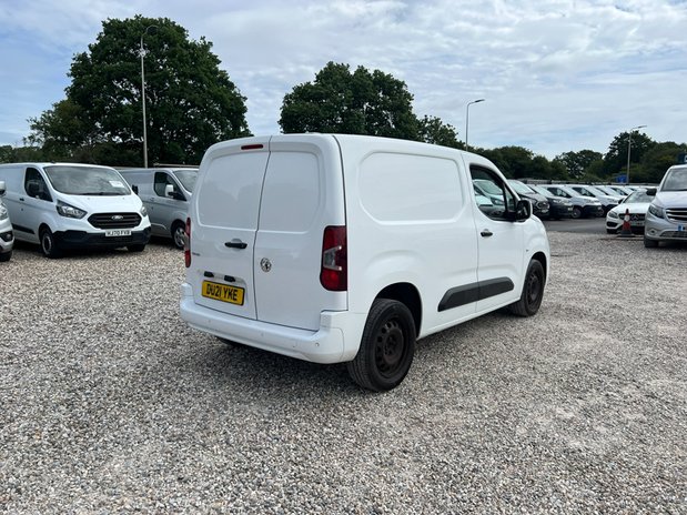 Vauxhall Combo SWB L1H1 Low Roof Sportive Air Con Sensors EURO 6 NO VAT 6