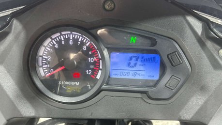 Lexmoto ZSX 2016 8K RUNNING SPORTS BIKE PROJECT BIKE SPARES OR REPAIR 125CC 18