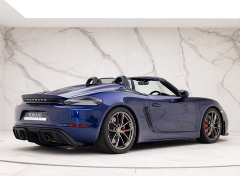 Porsche 718 Boxster Spyder 10