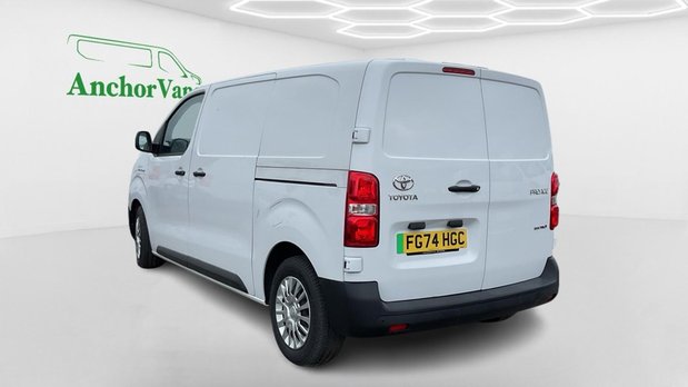 Toyota Proace AUTO MWB L2H1 Low Roof 3100 Air Con Sensors EURO 6 6