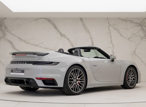 Porsche 911 Turbo Cabriolet (992) 9