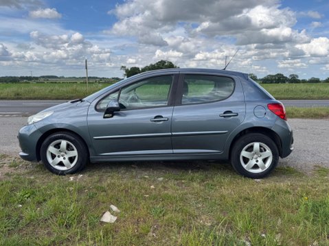Peugeot 207 1.4 VTi Sport 5dr 23