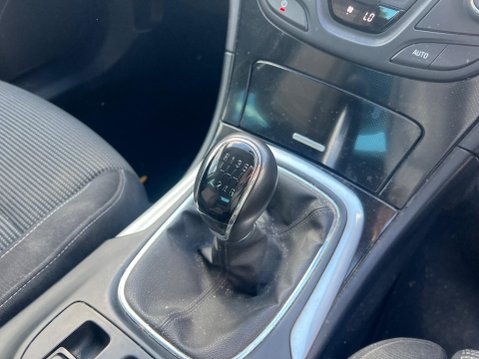 Vauxhall Insignia 1.4i Turbo SRi Nav Euro 6 (s/s) 5dr 30