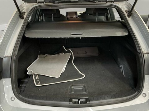 Toyota Corolla 1.8 VVT-h Icon Tech Touring Sports CVT Euro 6 (s/s) 5dr 12