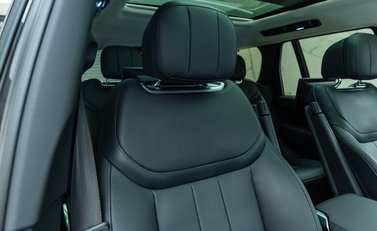 Land Rover Range Rover D350 FIRST EDITION 15