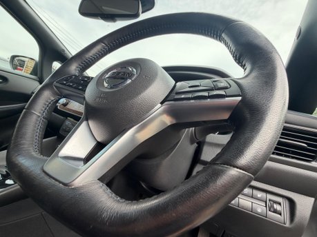 Nissan LEAF N-CONNECTA 18