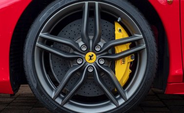 Ferrari 458 Spider 12