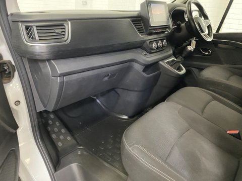 Renault Trafic LL30 SPORT DCI 12