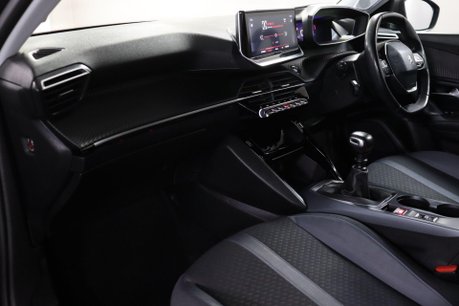 Peugeot 2008 PURETECH S/S ALLURE PREMIUM 34