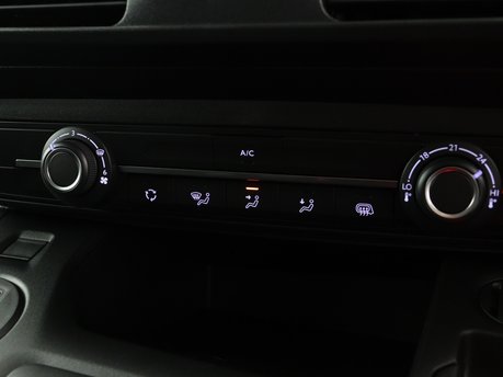 Peugeot Partner Standard 1.5 BlueHDi 130 Professional Auto EAT8 15