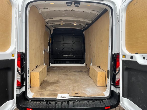 Ford Transit Transit 350 L3 Diesel FWD 2.0 Eco Blue 165ps H2 Leader Van Auto [DAP] 15