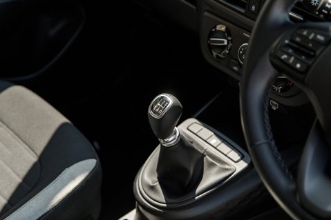 Hyundai i10 ADVANCE 29