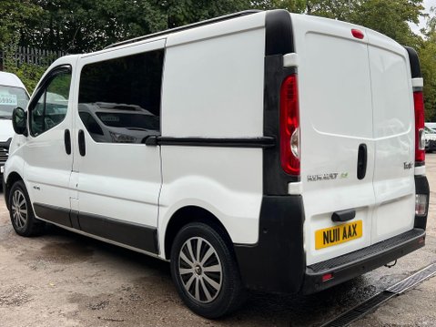 Renault Trafic 2.0 dCi SL29 Panel Van 4dr Diesel Manual L1 H1 (Phase 3) (195 g/km, 115 bhp 15
