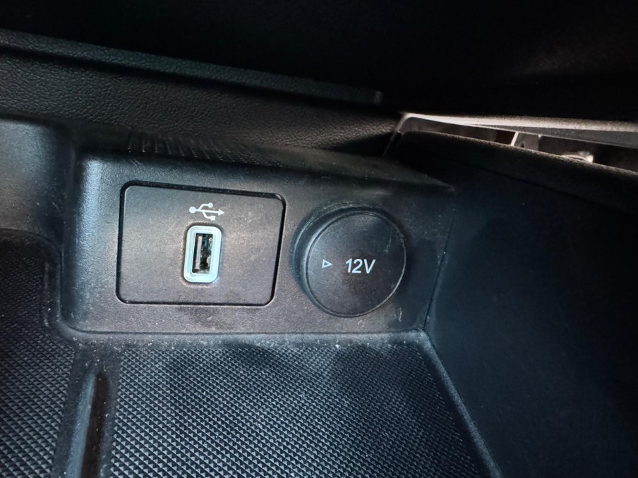 2020 Ford Focus — image 33