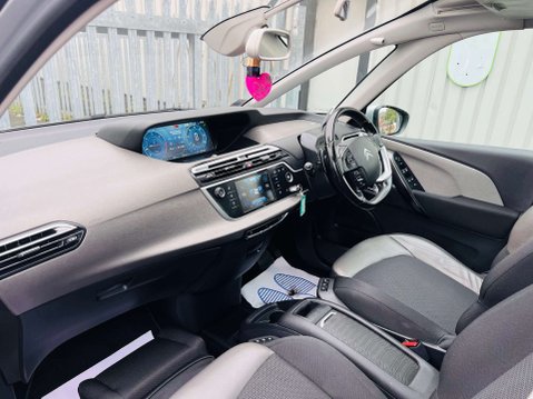 Citroen C4 Picasso 1.6 C4 Picasso Exclusive+ Blue HDi Auto 5dr 14