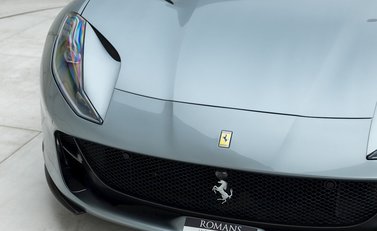 Ferrari 812 Superfast 22