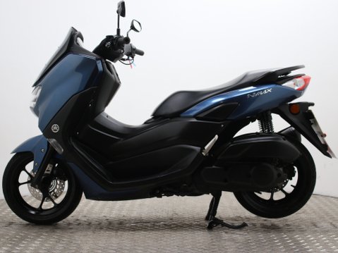 Yamaha Nmax 125 GPD125-A ABS 8
