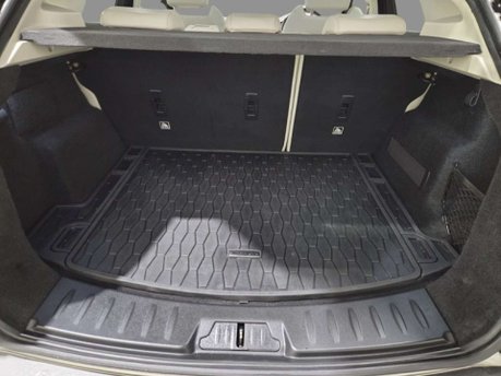 Jaguar E-Pace 2.0 E-PACE R-Dynamic HSE i AWD Auto 4WD 5dr 20