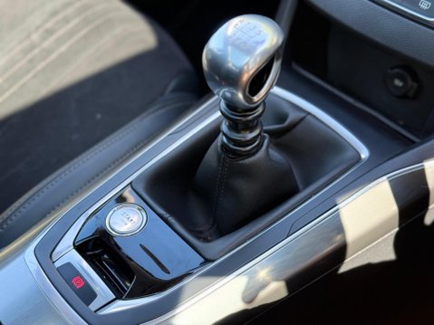 Peugeot 308 1.6 e-HDi Feline Euro 5 (s/s) 5dr 12