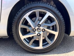 Toyota Yaris VVT-I Y20 16