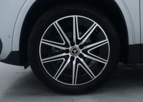 Mercedes-Benz EQA 250+ AMG LINE EXECUTIVE 16