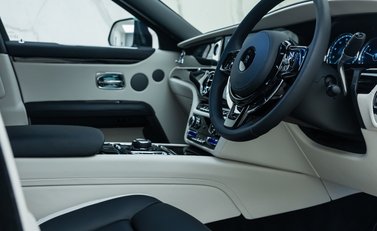 Rolls-Royce Ghost 15