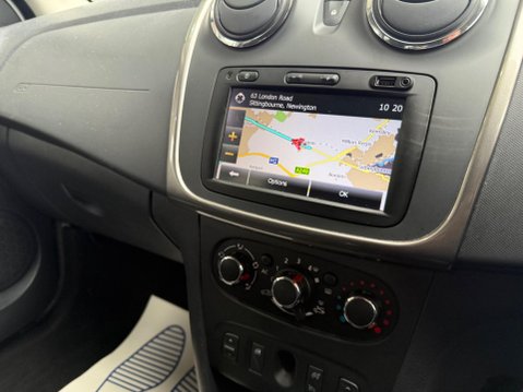 Dacia Sandero Stepway 1.5 dCi Laureate Euro 5 5dr 28