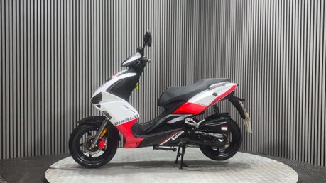 Lexmoto Diablo 2024 ONLY 800 MILES 50CC SCOOTER 1 OWNER LEARNER 4