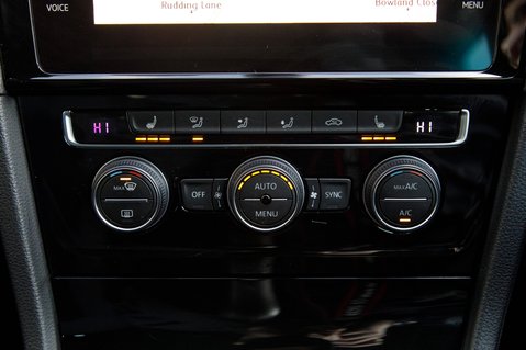 Volkswagen Golf GT EDITION TDI 37