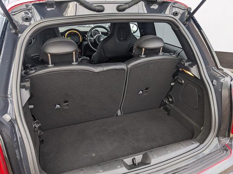 Mini Hatch John Cooper Works 16