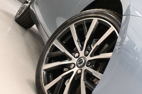 Volvo V40 1.5 V40 Inscription Edition T3 Auto 5dr 14