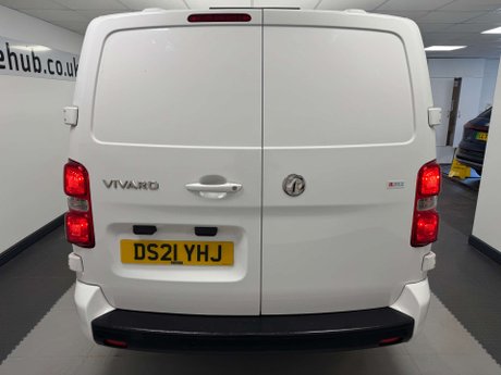 Vauxhall Vivaro 1.5 Vivaro 2900 Sportive S/S 27