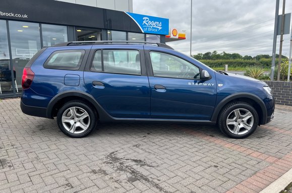 Dacia Logan STEPWAY COMFORT 1.0 TCE ESTATE 10
