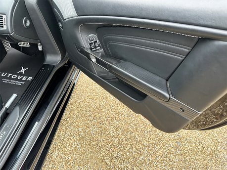 Aston Martin DBS V12 VOLANTE CARBON BLACK EDITION 72