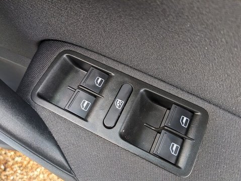 Volkswagen Polo SE DSG 23