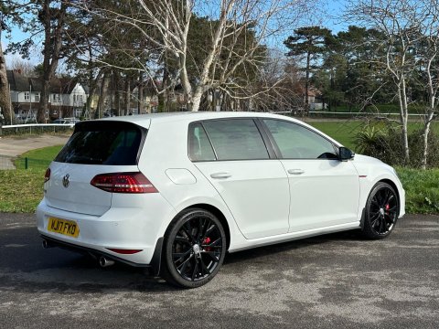 Volkswagen Golf 2.0 TSI BlueMotion Tech GTI DSG Euro 6 (s/s) 5dr 31