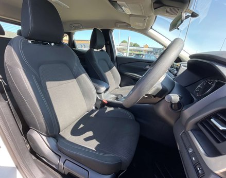 Nissan Qashqai 1.3 Qashqai Visia DiG-T MHEV 5dr 51