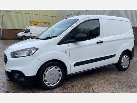 Ford Transit Courier 1.5 TDCi Panel Van 5dr Diesel Manual L1 Euro 6 (SLD) (75 ps) 17