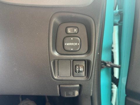 Citroen C1 1.2 PureTech Flair Airscape 5dr Petrol Manual Euro 6 28