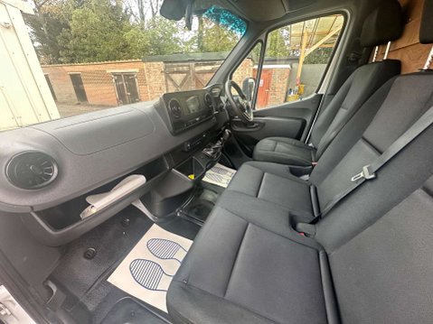 Mercedes-Benz Sprinter 2.0 315 CDI Progressive Chassis Double Cab 4dr Diesel Manual RWD L3 Euro 6 26