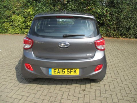 Hyundai i10 1.2 SE Euro 5 5dr 4