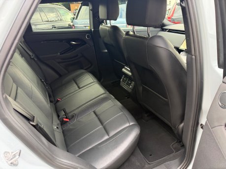 Land Rover Range Rover Evoque 2.0 D200 MHEV Dynamic SE SUV 5dr Diesel Auto 4WD Euro 6 (s/s) (204 ps) 40