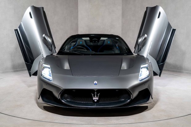 Maserati MC20 CIELO. NOW SOLD. SIMILAR REQUIRED. PLEASE CALL 01903 254800. 4