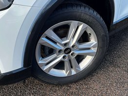 Audi Q2 1.0 Q2 Sport 30 TFSI 5dr 3