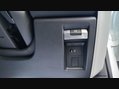 Land Rover Defender X-DYNAMIC SE 20