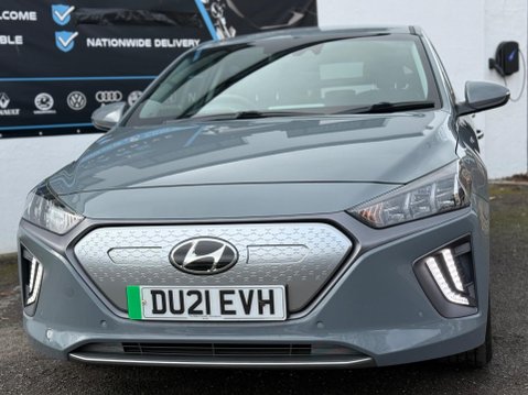 Hyundai IONIQ 38.3kWh Premium SE Auto 5dr 8
